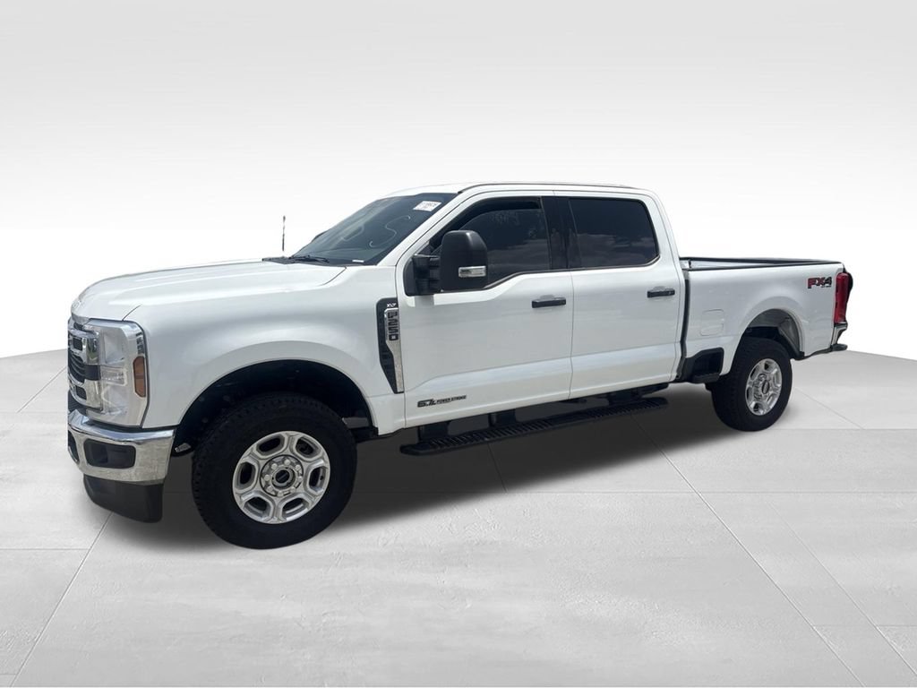 Certified 2025 Ford F250 XLT w/ FX4 Off-Road Package AWD/4WD image 2