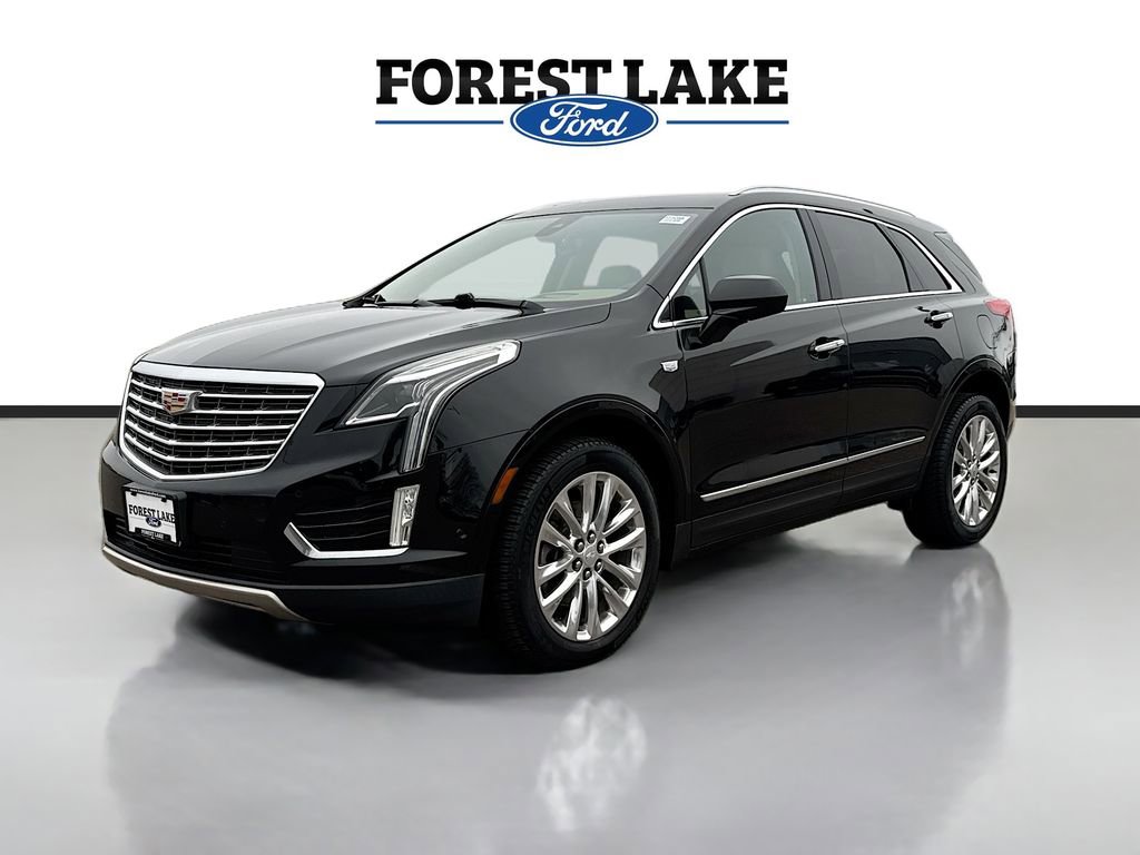 Used 2017 Cadillac XT5 Platinum w/ Driver Assist Package image 3