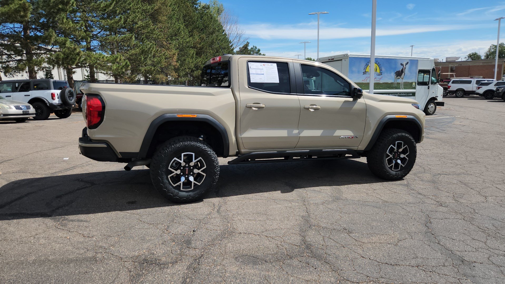 Used 2024 GMC Canyon AT4X AWD/4WD image 12
