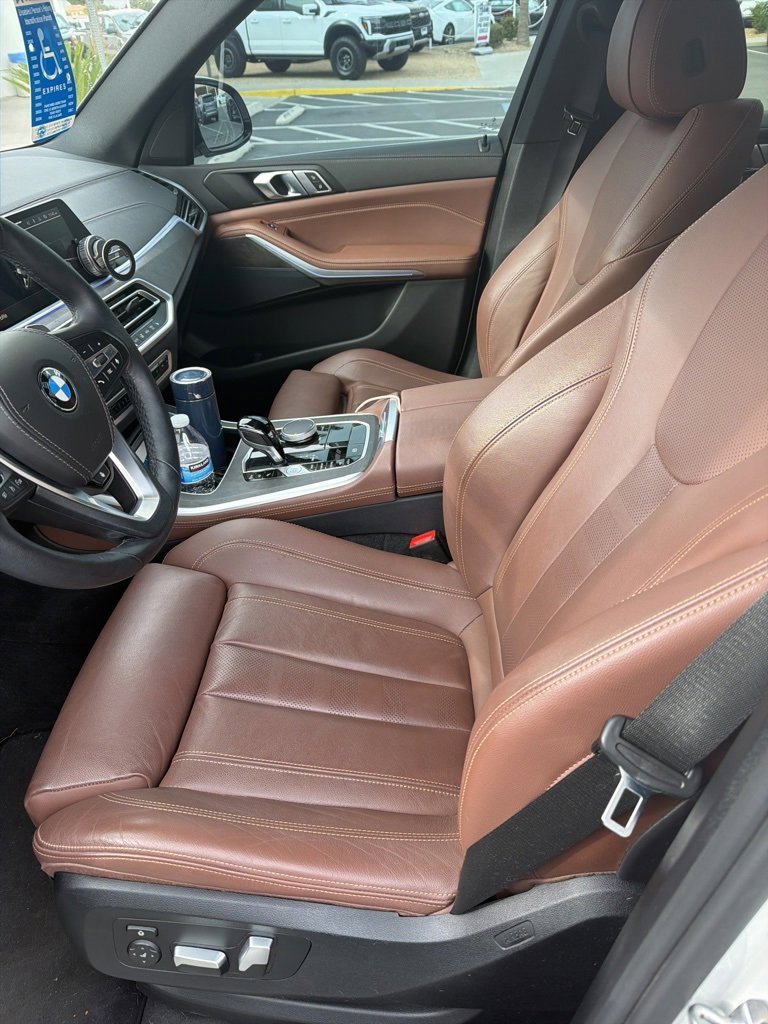 Used 2022 BMW X5 xDrive40i w/ Premium Package image 3