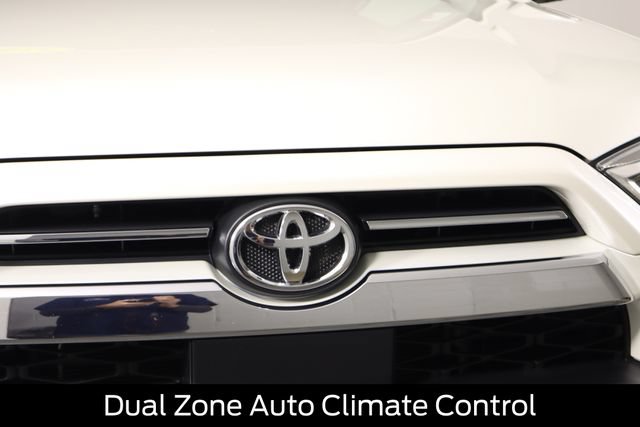 Used 2023 Toyota 4Runner Limited AWD/4WD image 21