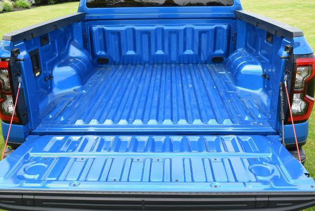 Certified 2024 Ford Ranger XLT w/ Equipment Group 301A High image 10