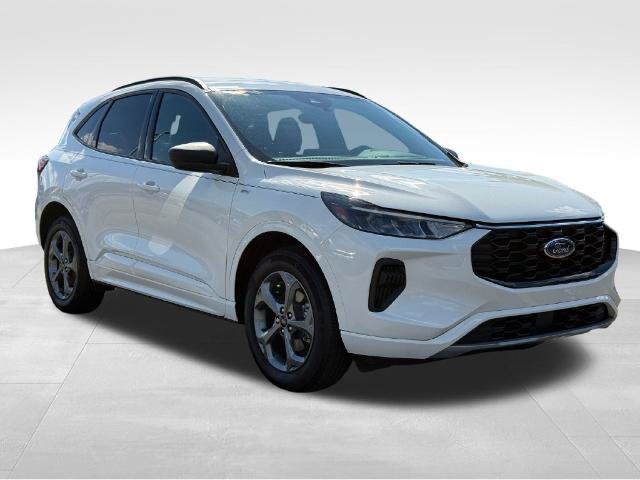 Certified 2024 Ford Escape ST-Line w/ Tech Pack #1 AWD/4WD image 9