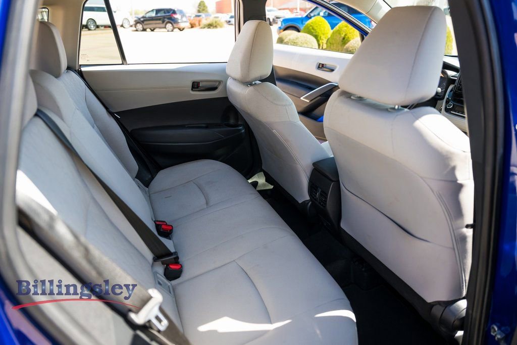 Used 2023 Toyota Corolla Cross LE image 14