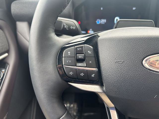 Certified 2025 Ford Explorer Platinum w/ LUX Leather Package image 35