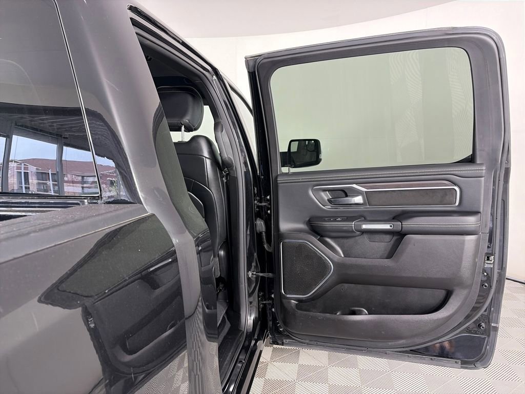 Used 2025 RAM 1500 Laramie image 28
