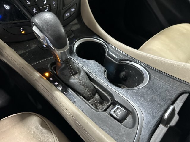 Used 2018 Buick Envision Essence FWD image 27
