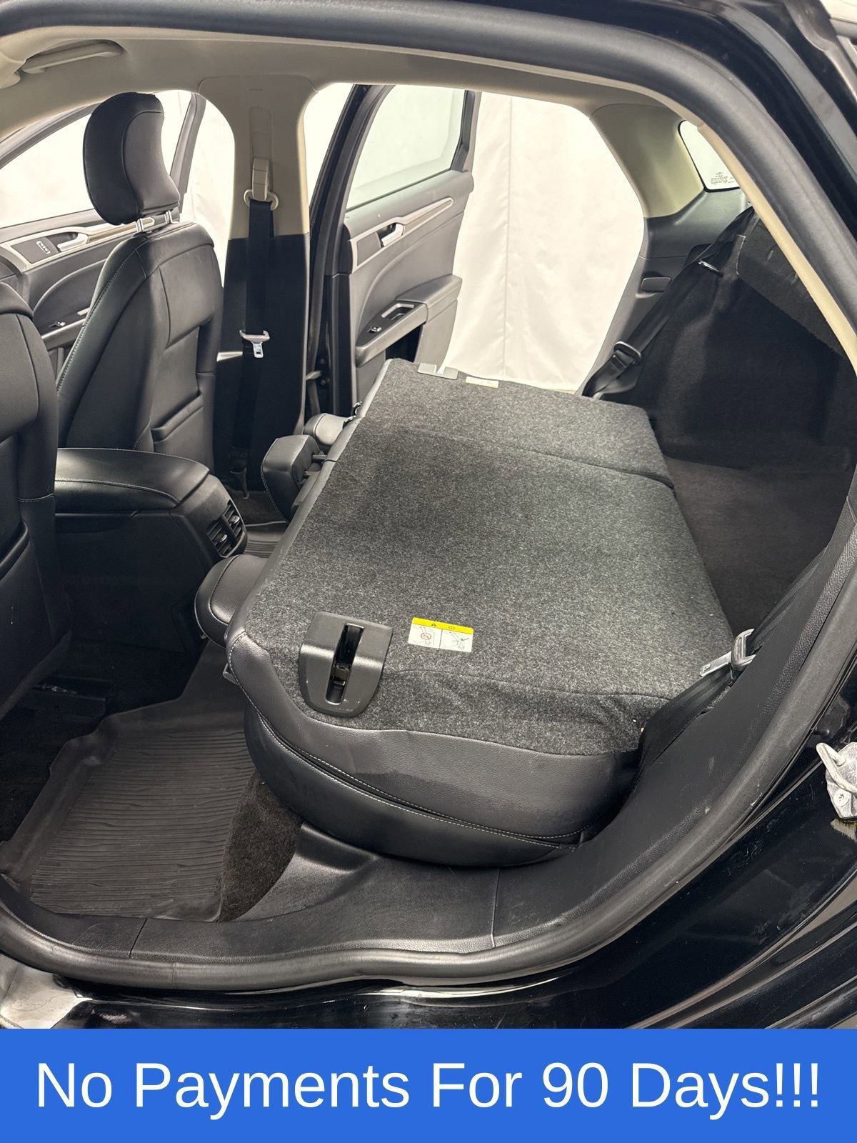 Certified 2018 Ford Fusion SE w/ Fusion SE Technology Package image 37