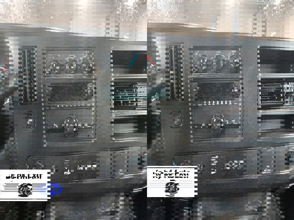 Used 2021 Chevrolet Express 2500 w/ Driver Convenience Package image 22