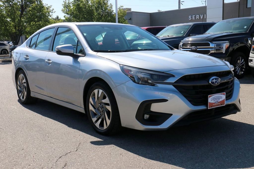 Used 2024 Subaru Legacy Limited AWD/4WD image 4