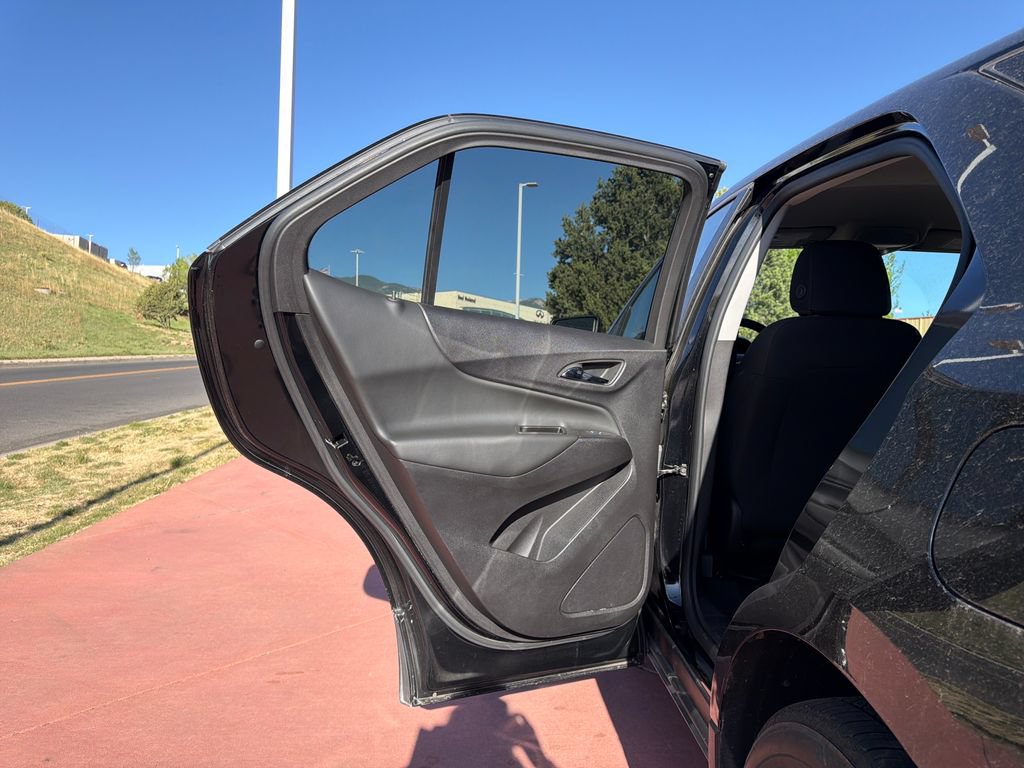 Used 2024 Chevrolet Equinox LT AWD/4WD image 21