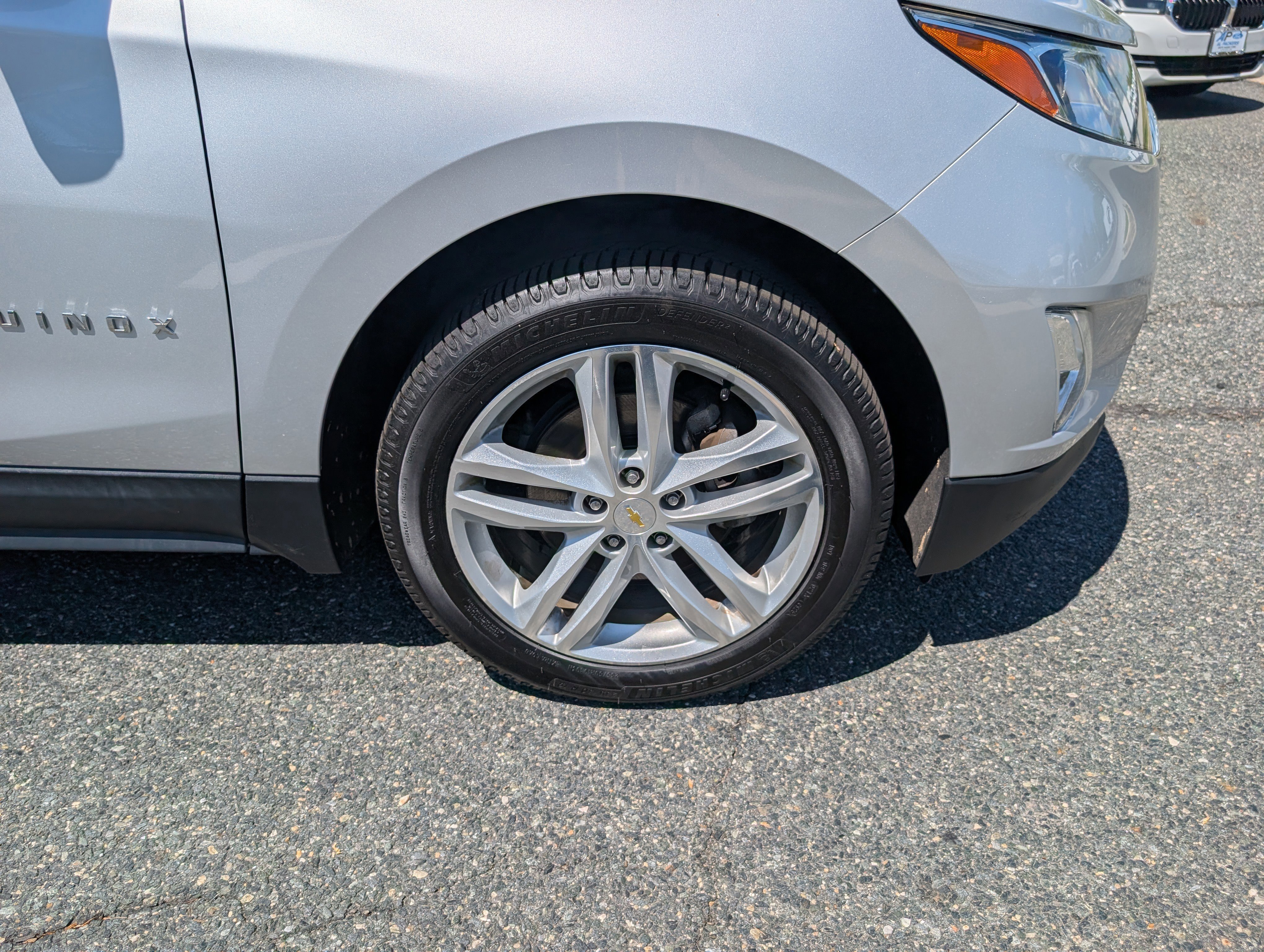 Used 2019 Chevrolet Equinox Premier AWD/4WD image 9