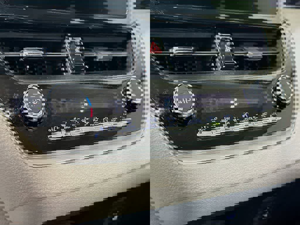 Used 2023 Toyota Corolla LE w/ LE Convenience Package image 20