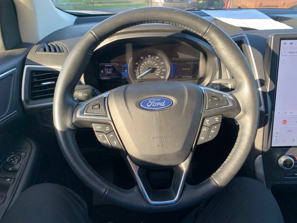 Certified 2022 Ford Edge SEL image 5