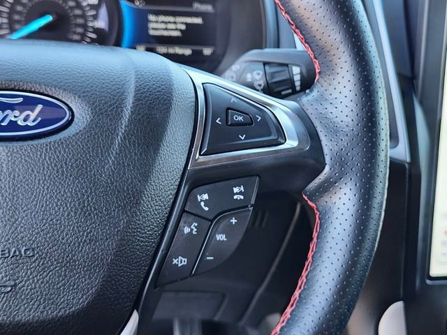 Certified 2022 Ford Edge ST-Line w/ Cargo Accessory Package image 30