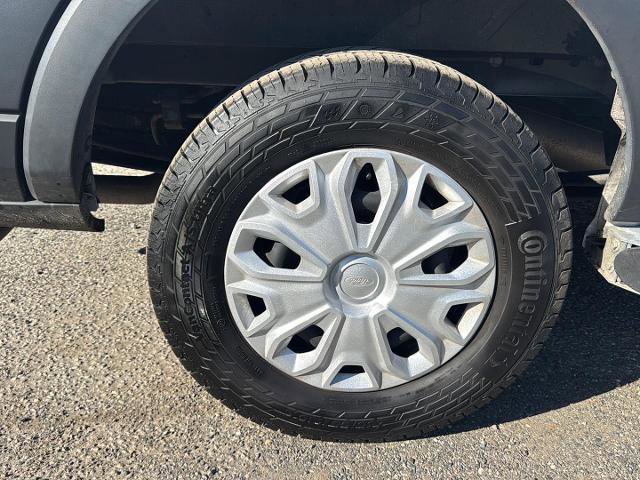 Certified 2022 Ford Transit 250 w/ Exterior Upgrade Package image 24