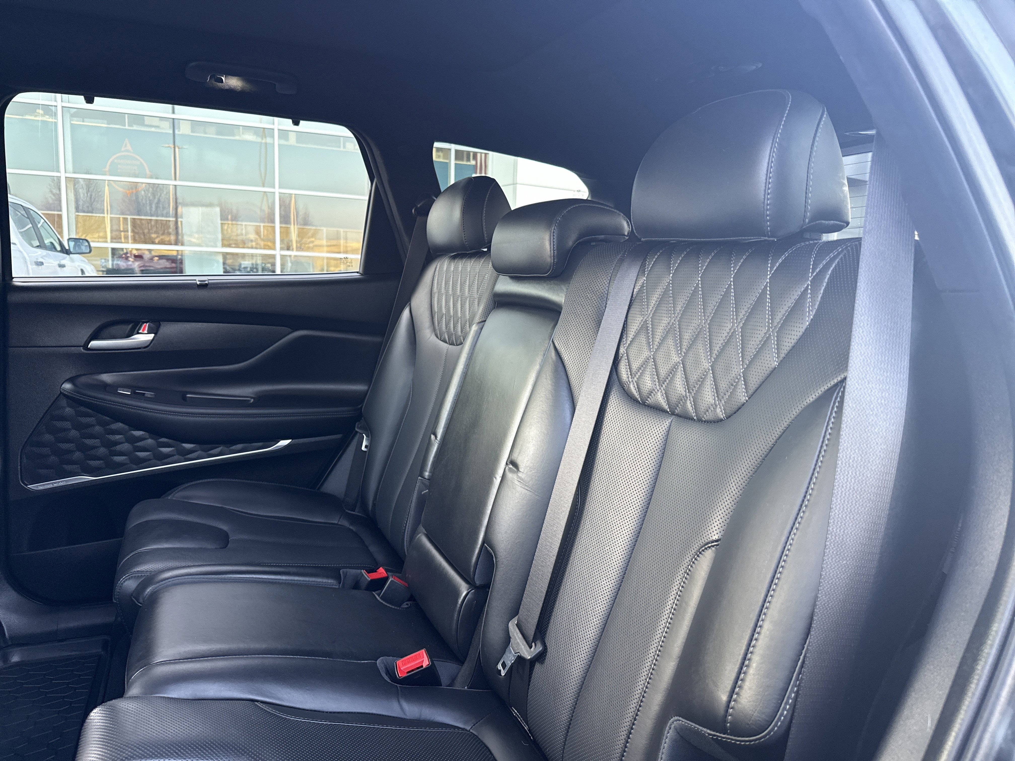 Used 2022 Hyundai Santa Fe Calligraphy image 24