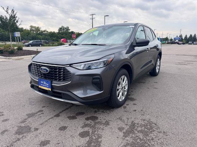 Certified 2025 Ford Escape Active AWD/4WD image 2