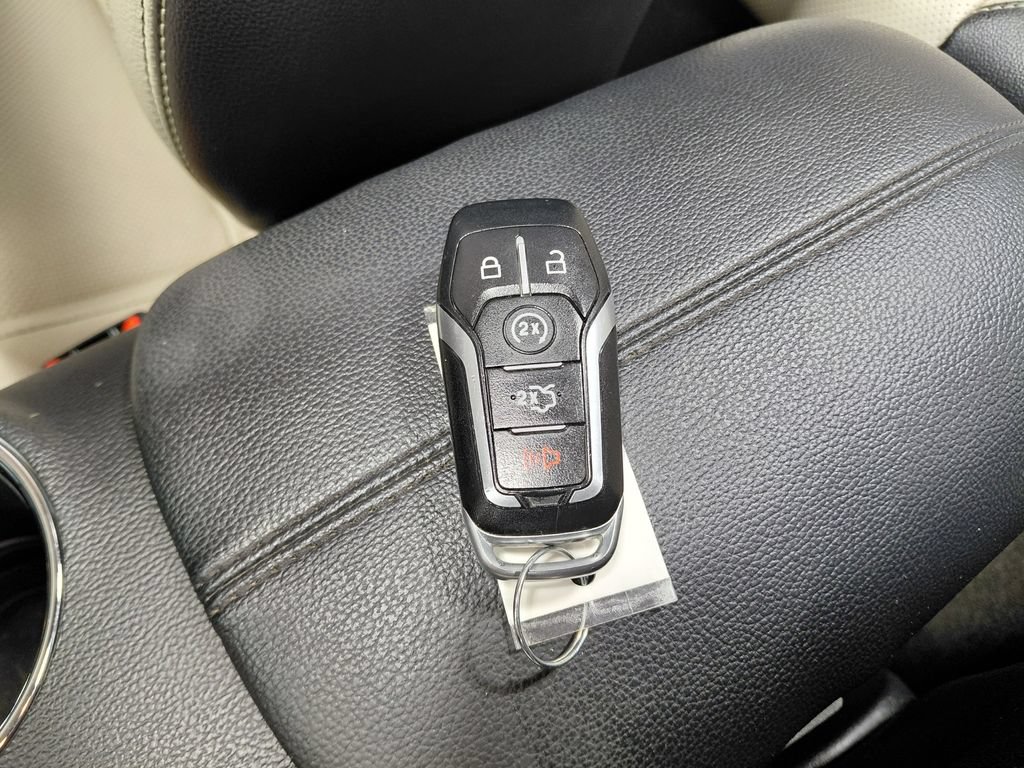 Certified 2017 Ford Mustang Premium RWD image 9