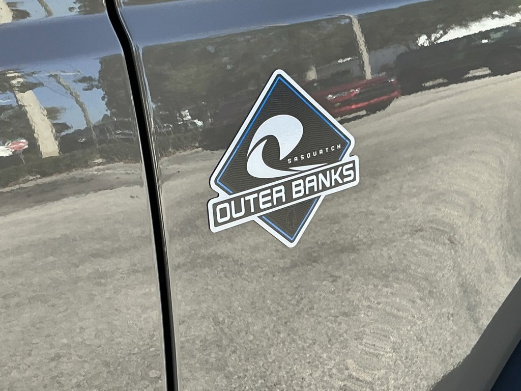 Certified 2025 Ford Bronco Outer Banks w/ Sasquatch Package image 34