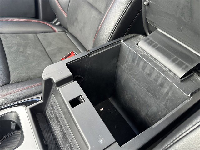 Certified 2022 Ford Explorer ST-Line w/ Class IV Trailer Tow Package image 27