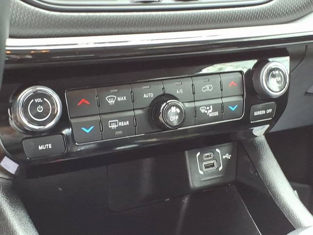 Used 2022 Jeep Compass Trailhawk w/ Trailhawk Elite Group AWD/4WD image 20