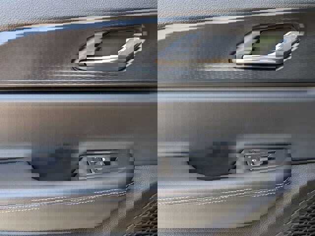 Used 2024 Jeep Grand Cherokee Laredo X image 25