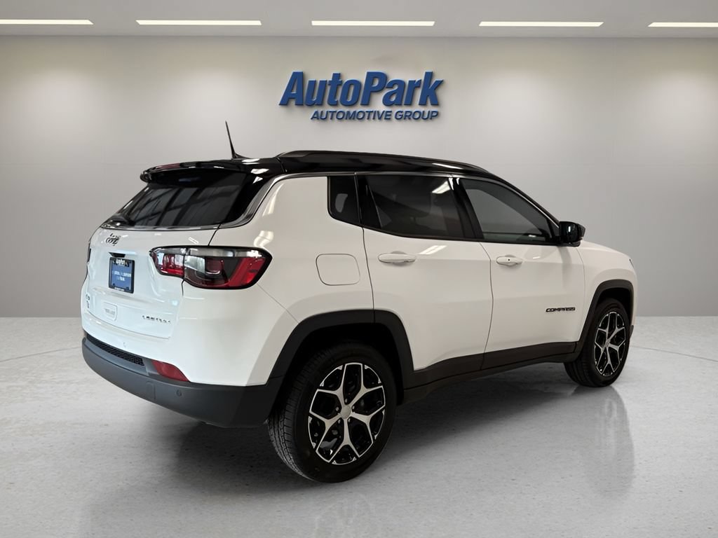 Used 2024 Jeep Compass Limited AWD/4WD image 7