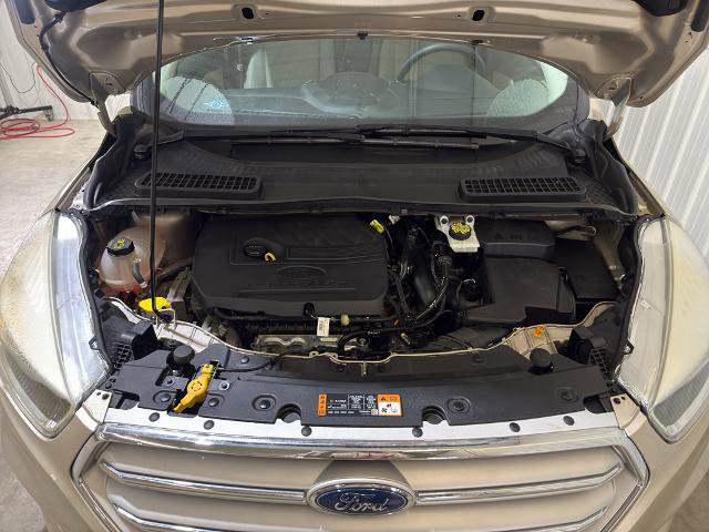 Certified 2018 Ford Escape SE FWD image 6