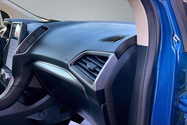 Certified 2022 Ford Edge SEL image 17