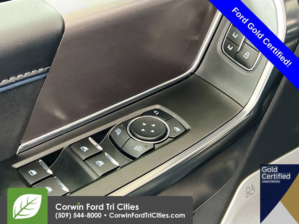 Certified 2025 Ford F150 Platinum AWD/4WD image 12