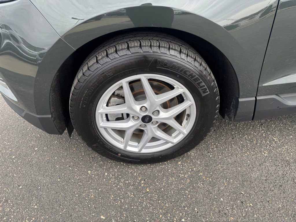 Certified 2024 Ford Edge SEL w/ Convenience Package image 13