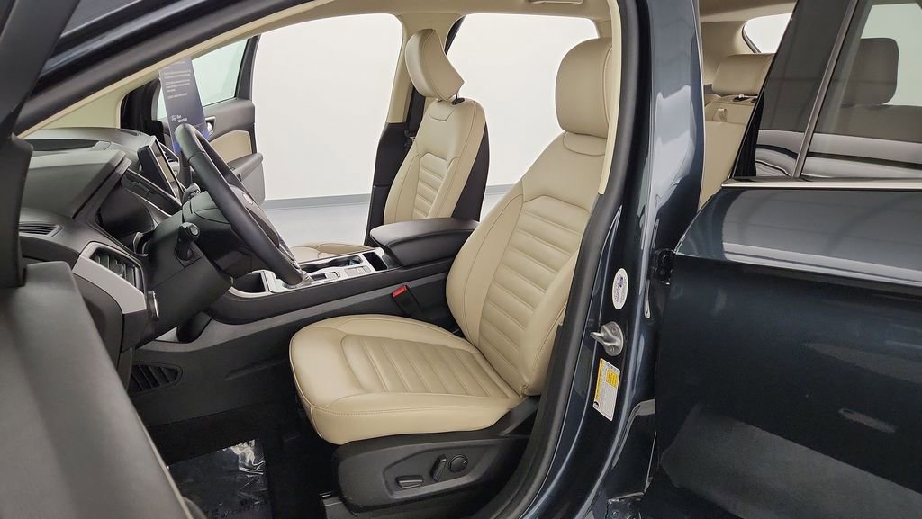 Certified 2023 Ford Edge SEL w/ Convenience Package AWD/4WD image 14