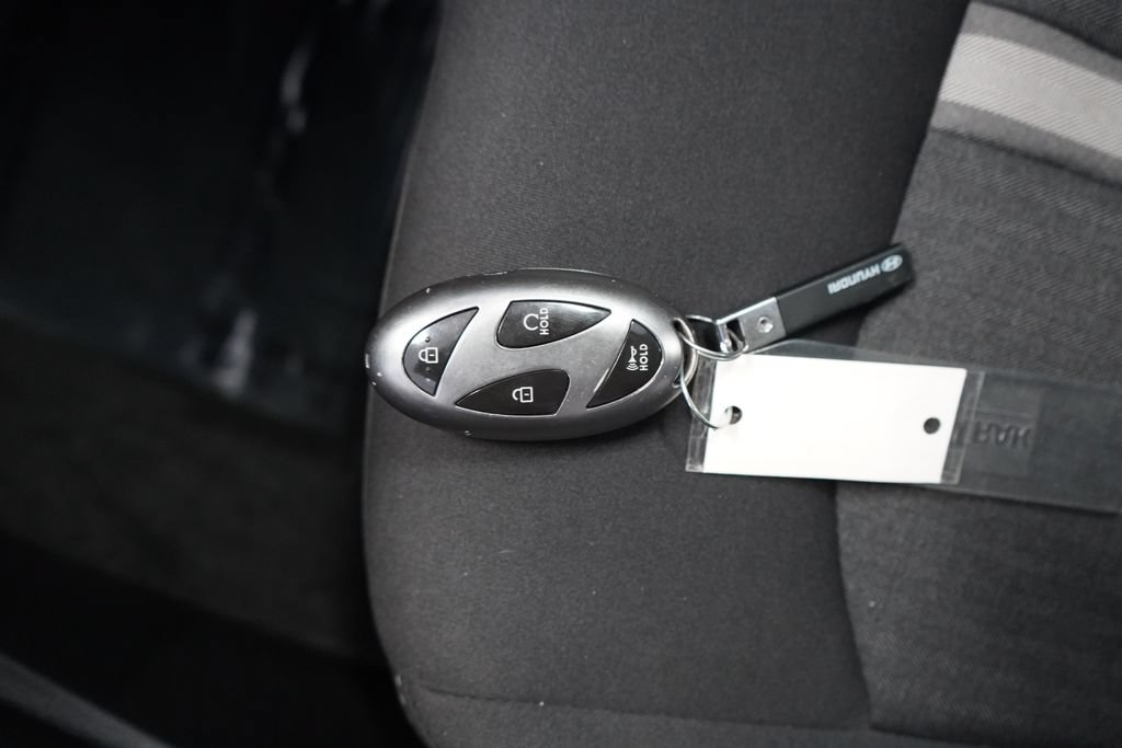 Used 2025 Hyundai Sonata SEL FWD image 36
