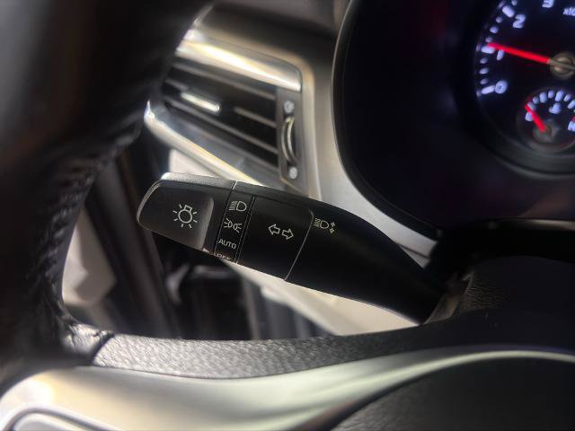 Used 2022 Kia Telluride S FWD image 18