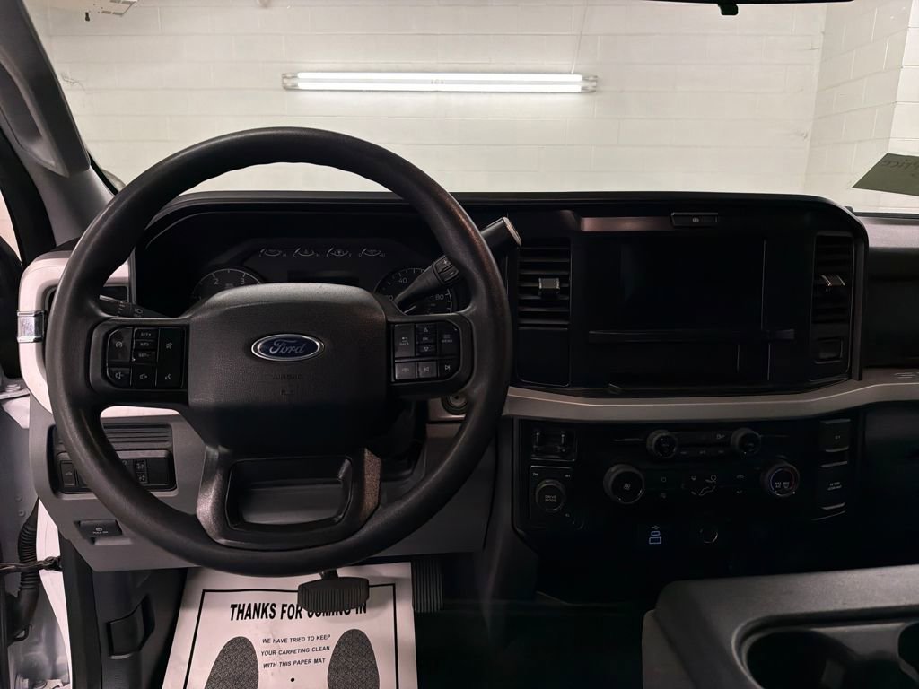 Certified 2025 Ford F250 XLT image 13