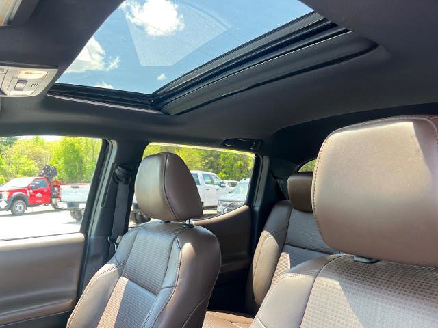 Used 2017 Toyota Tacoma Limited w/ Tow Package AWD/4WD image 8