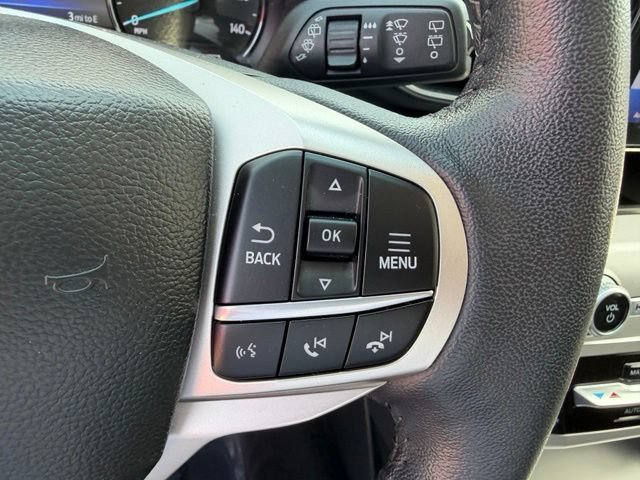 Certified 2022 Ford Explorer XLT w/ Equipment Group 202A AWD/4WD image 24