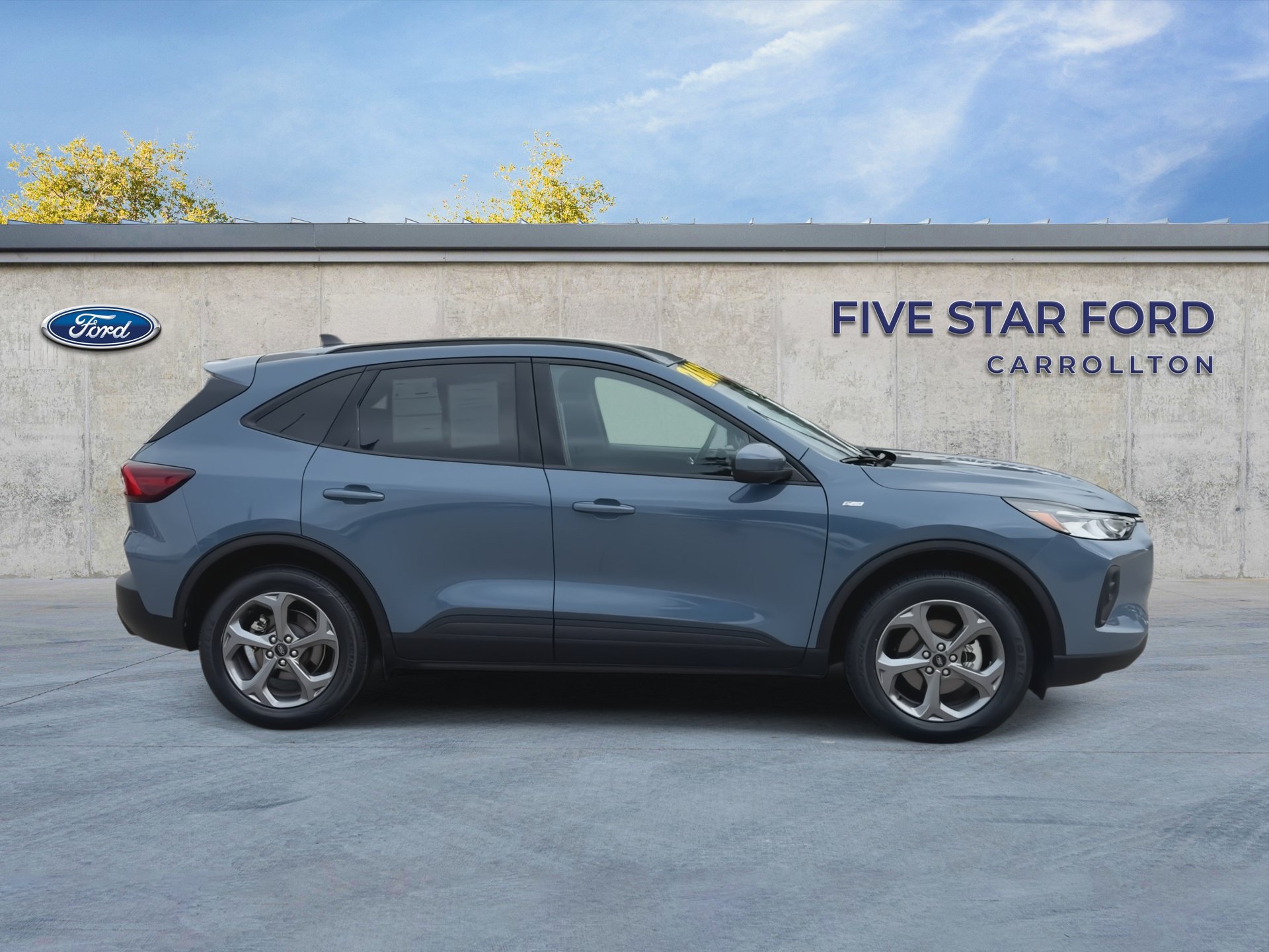 Certified 2025 Ford Escape ST-Line Select AWD/4WD image 9