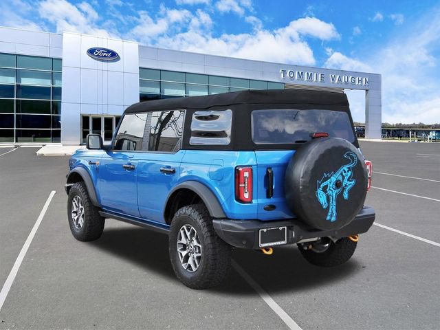 Certified 2023 Ford Bronco Badlands AWD/4WD image 2