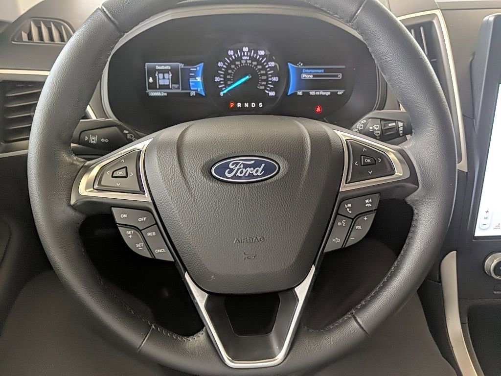 Certified 2023 Ford Edge SEL AWD/4WD image 16