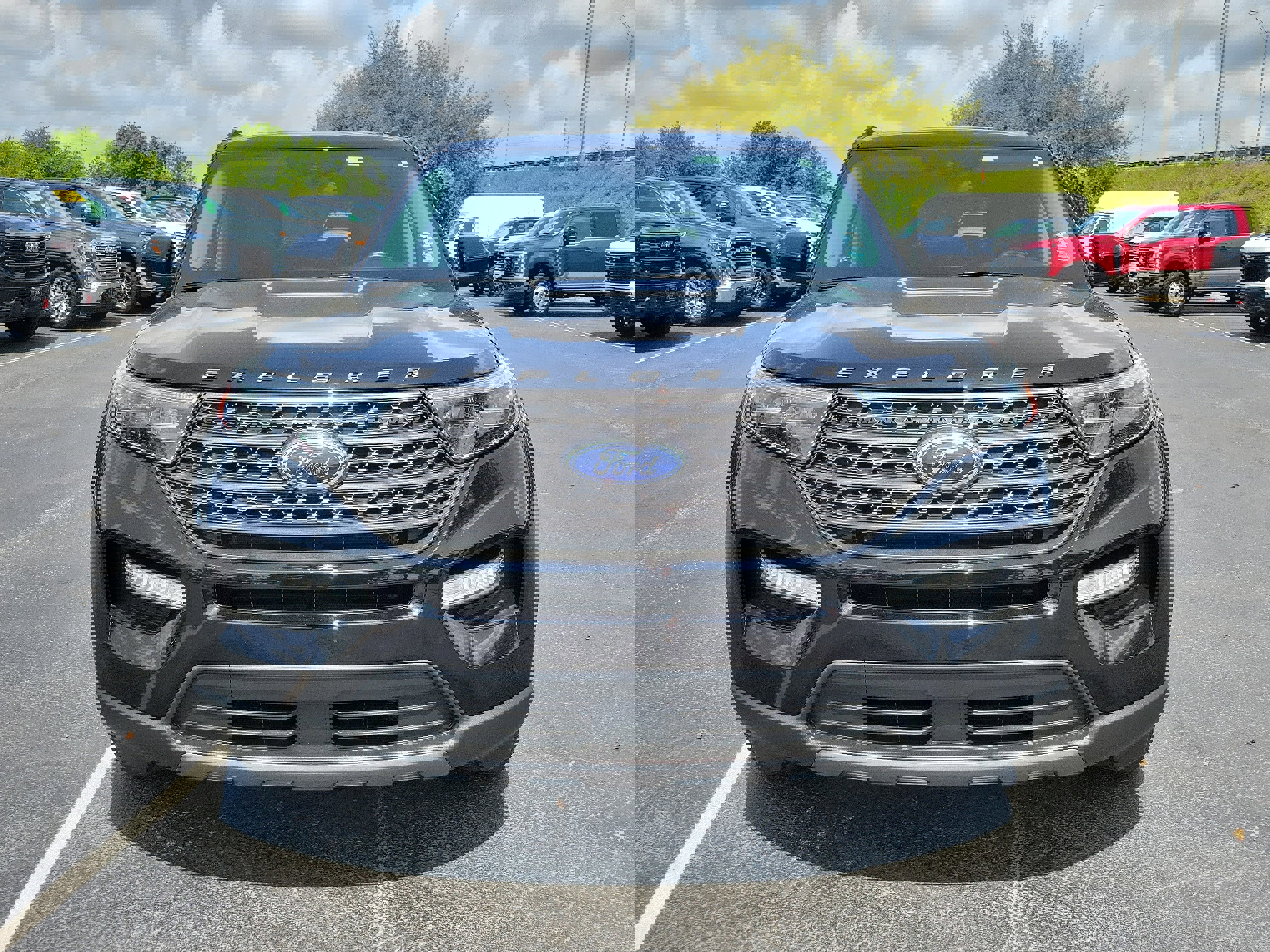 Certified 2023 Ford Explorer XLT w/ Equipment Group 202A image 5