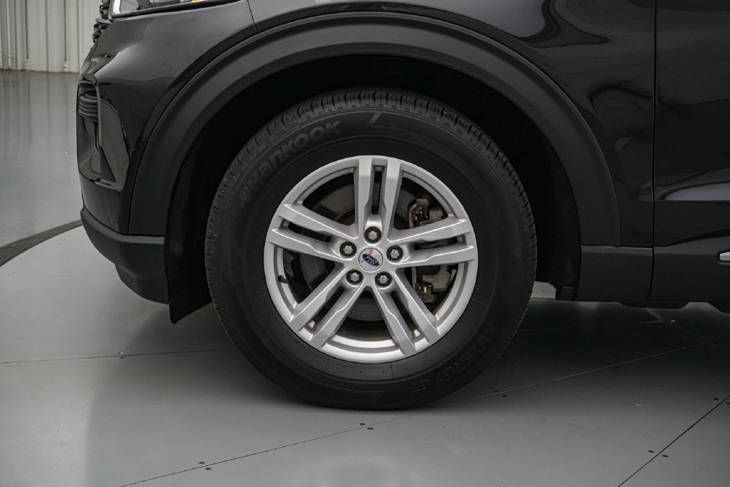 Certified 2024 Ford Explorer XLT AWD/4WD image 10