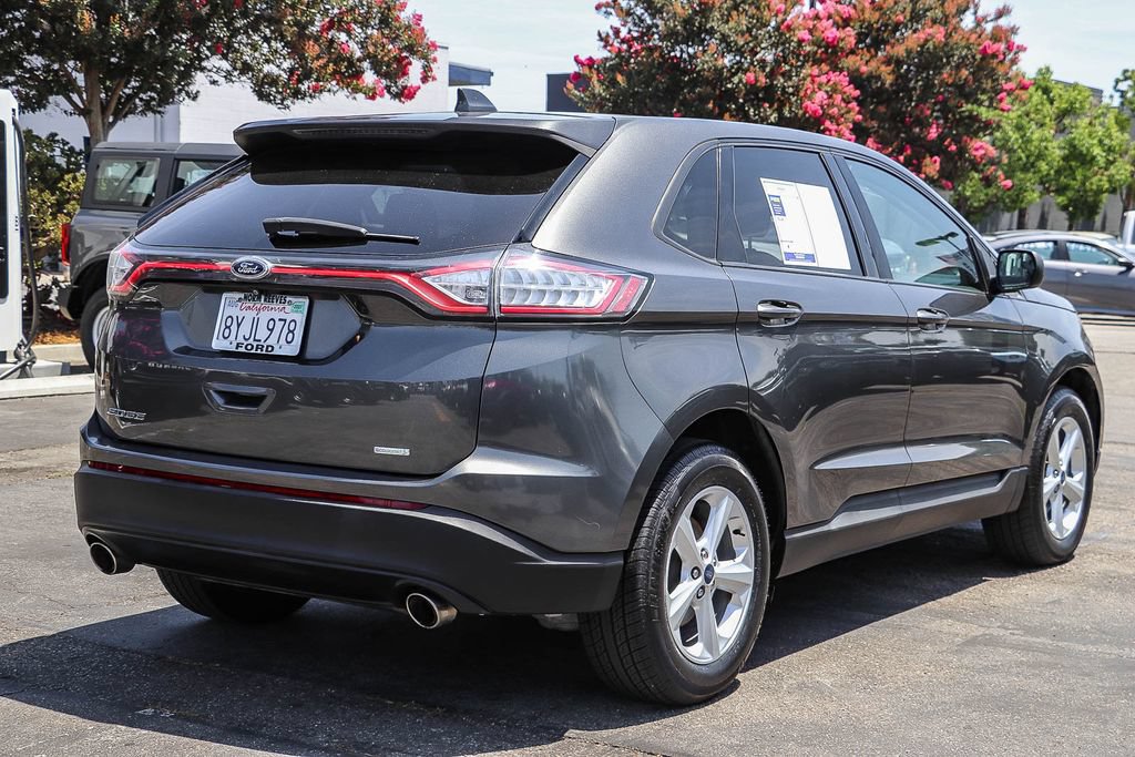 Certified 2018 Ford Edge SE FWD image 7