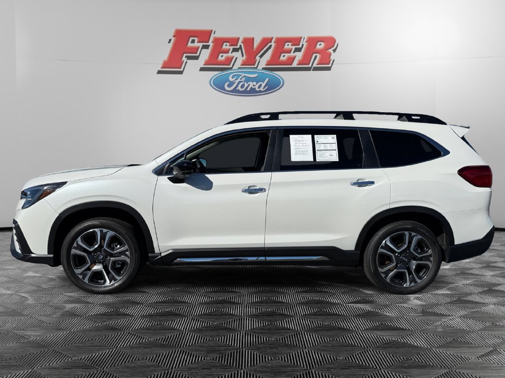 Used 2026 Subaru Ascent Touring w/ Popular Package #2 AWD/4WD image 2