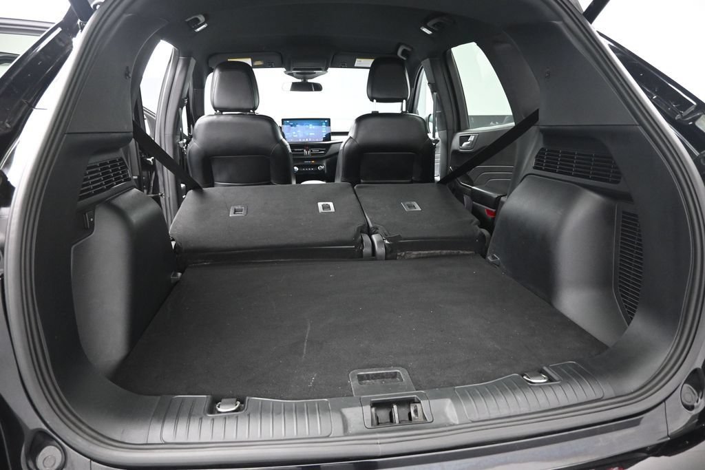 Certified 2023 Ford Escape ST-Line w/ Tech Pack #1 FWD image 22
