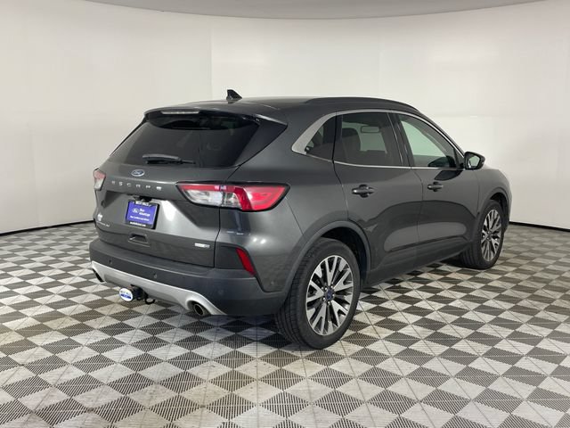 Certified 2020 Ford Escape Titanium AWD/4WD image 17
