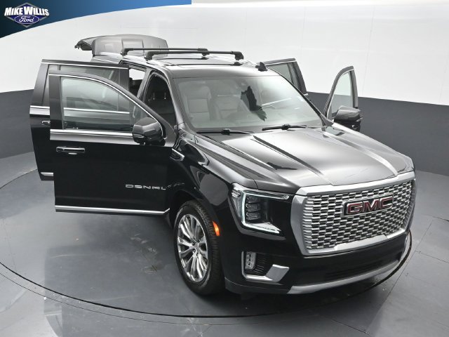Used 2021 GMC Yukon XL Denali w/ Denali Ultimate Package RWD image 25