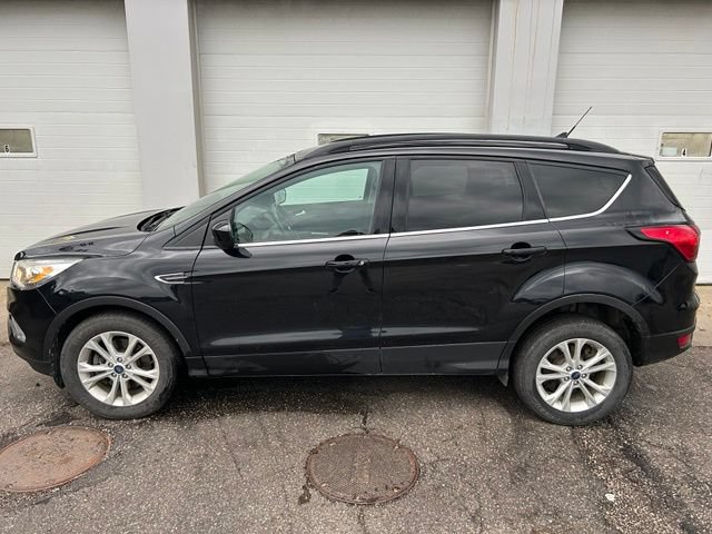Certified 2019 Ford Escape SEL AWD/4WD image 3