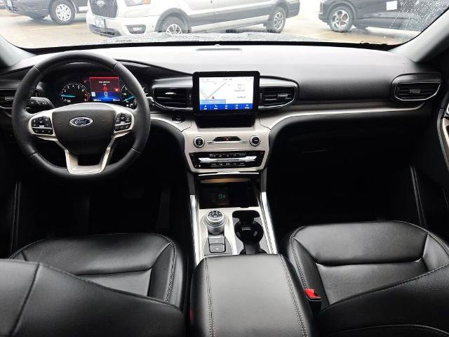 Certified 2023 Ford Explorer XLT w/ Equipment Group 202A image 21